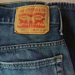 Levi's Men’s Blue 569 Relaxed Fit Jeans - W32 L30